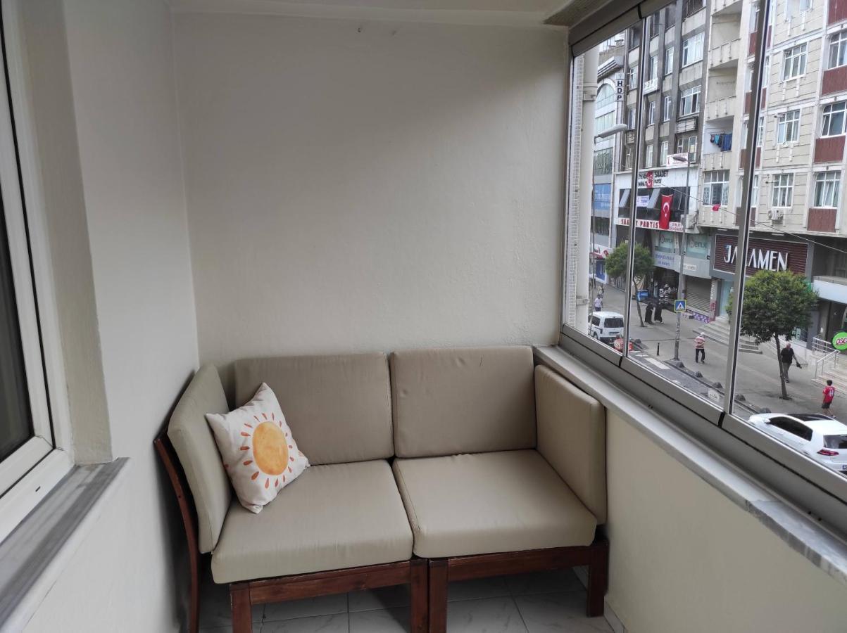 Appartement 5 Minutes To Subway à Istambul Extérieur photo