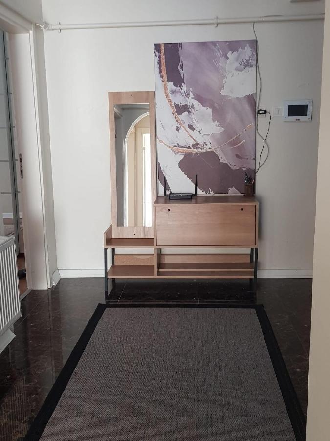 Appartement 5 Minutes To Subway à Istambul Extérieur photo