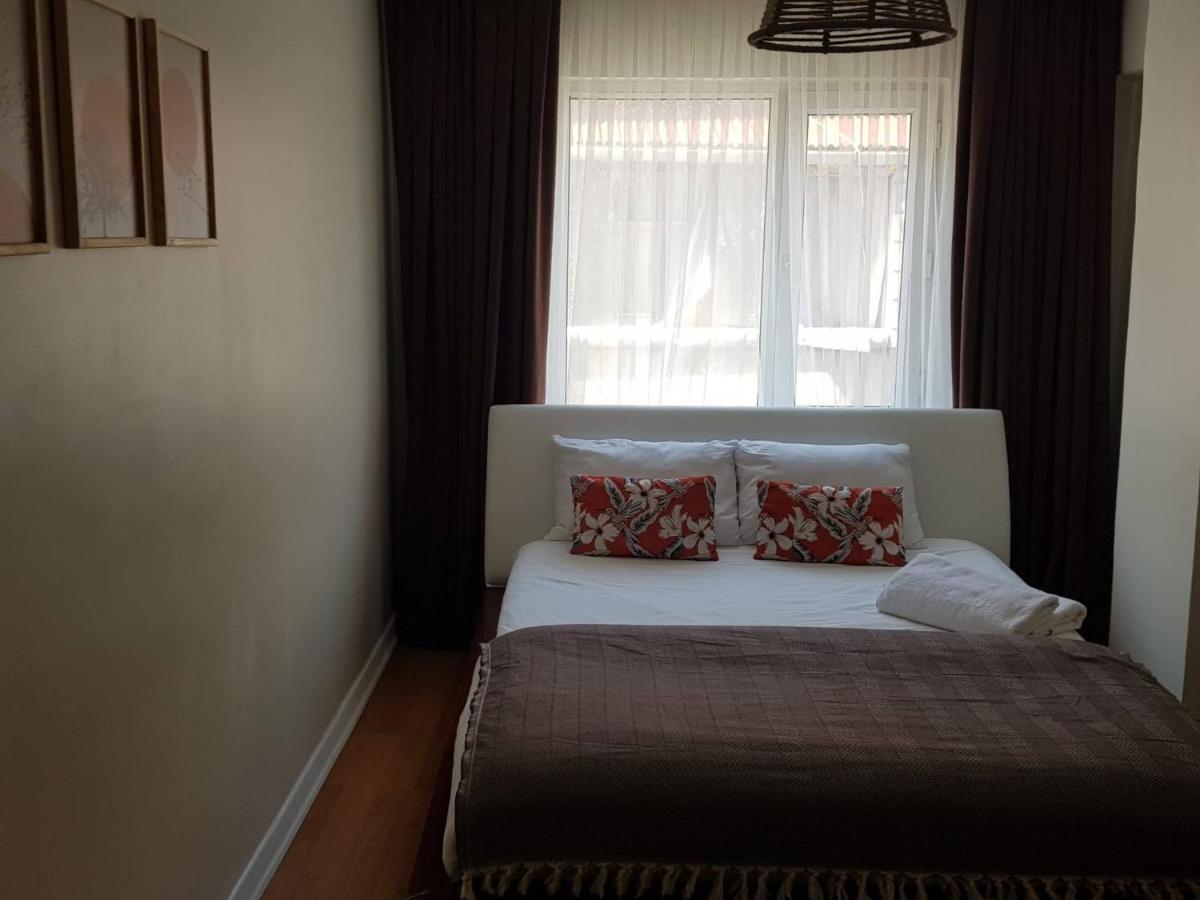 Appartement 5 Minutes To Subway à Istambul Extérieur photo